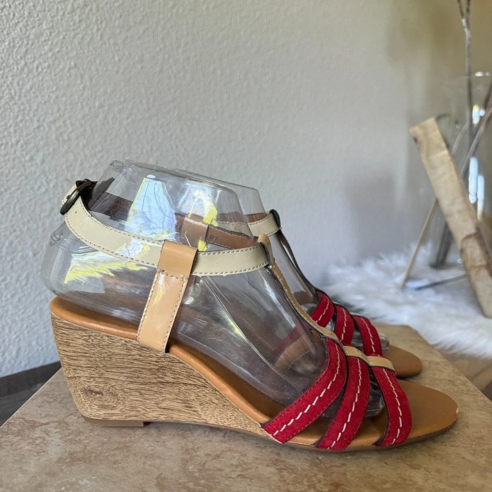 Paul Green Sandals Womens UK 6 US 8.5 T Strap Genuine Leather Strappy Wedge Red